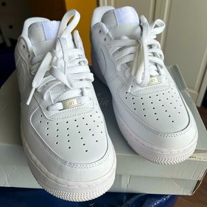 Like New Air Force Ones size 9.5